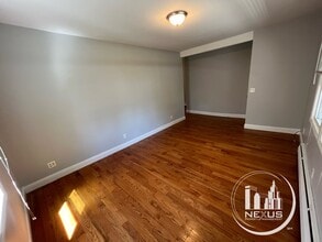 30 Duncan St, Unit Floor 1 in Wallingford, CT - Building Photo - Building Photo