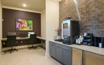 Ascent Athens in Athens, GA - Foto de edificio - Building Photo