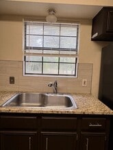 489 Northwood Cir in Rockdale, TX - Building Photo - Building Photo