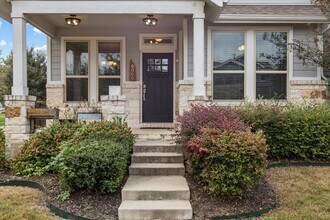 6009 Baythorne Dr in Austin, TX - Building Photo - Building Photo