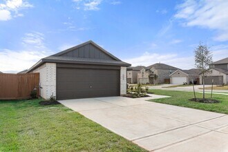 3064 Fantasy Ter Dr in Park Row, TX - Building Photo - Building Photo