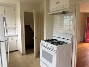 33 17th St, Unit 33 in Richmond, CA - Foto de edificio - Building Photo