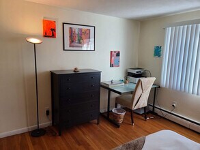 197 Kent St, Unit SI ID1364249P in Brookline, MA - Building Photo - Building Photo