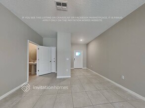 8514 Houndstooth Enclave Dr in New Port Richey, FL - Foto de edificio - Building Photo