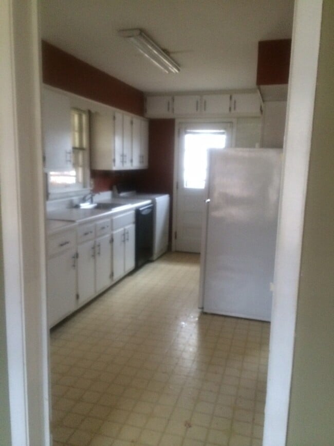 property at 4599 Doris Cir N