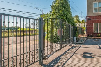 Parkview Midtown in Nashville, TN - Building Photo - Building Photo