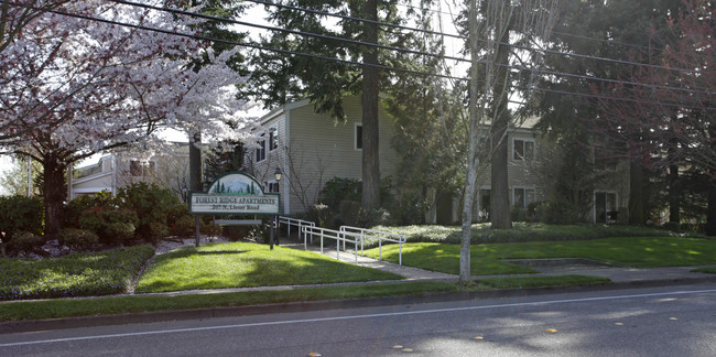 Forest Ridge Apartments in Vancouver, WA - Building Photo - Building Photo