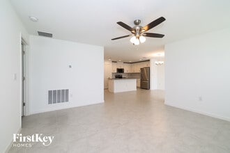 3806 Whitney Wy in Haines City, FL - Building Photo - Building Photo