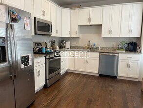 2045 Beacon St in Newton, MA - Building Photo - Building Photo