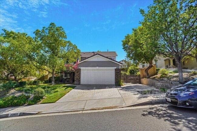 22922 Boxwood Ln in Santa Clarita, CA - Building Photo - Building Photo