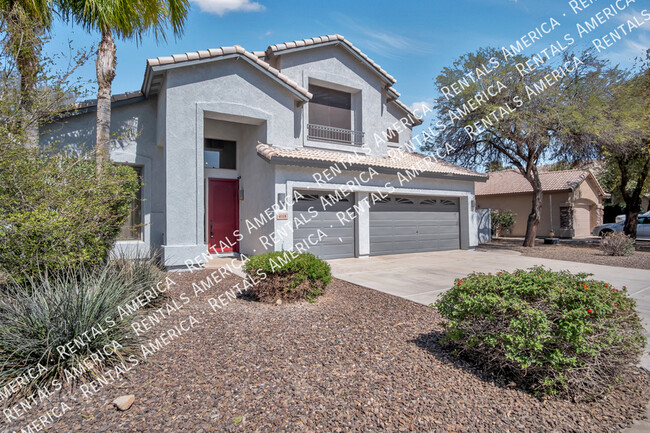 4118 E Breckenridge Way in Gilbert, AZ - Foto de edificio - Building Photo