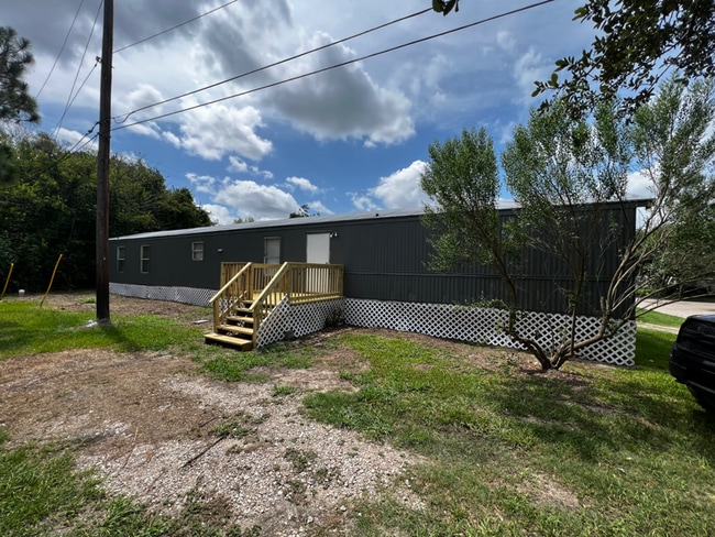 18517 Prickley Ash Way in Pearland, TX - Building Photo - Building Photo