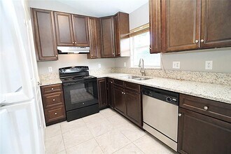 1110 Chelsea Parc Dr in Minneola, FL - Building Photo - Building Photo