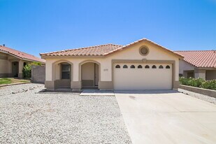 10529 W Foothill Dr in Peoria, AZ - Building Photo