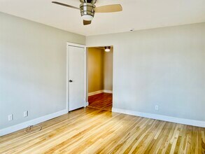 5 W 1st St in Bayonne, NJ - Building Photo - Building Photo