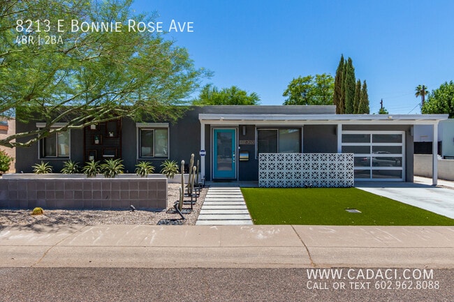 8213 E Bonnie Rose Ave