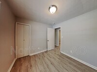 1000 Spring Hill Dr photo'