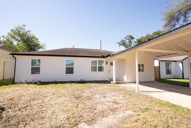 10202 Cathedral Dr in Houston, TX - Building Photo - Building Photo