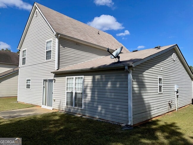 2831 Amerson Ct in Ellenwood, GA - Foto de edificio - Building Photo