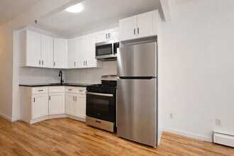 53 Irving Pl, Unit 2 in Brooklyn, NY - Foto de edificio - Building Photo