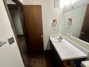 400 Lindsay Rd in Clemson, SC - Building Photo - Building Photo