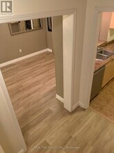 3036 Dewridge Ave in Oakville, ON - Building Photo - Building Photo