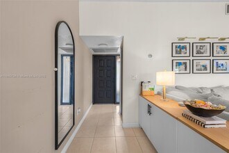 1021 Adams Ave in Homestead, FL - Building Photo - Building Photo