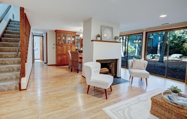 546 Great Elm Way in Acton, MA - Building Photo - Building Photo