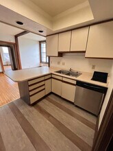 612 Howard Pl in Madison, WI - Building Photo - Building Photo