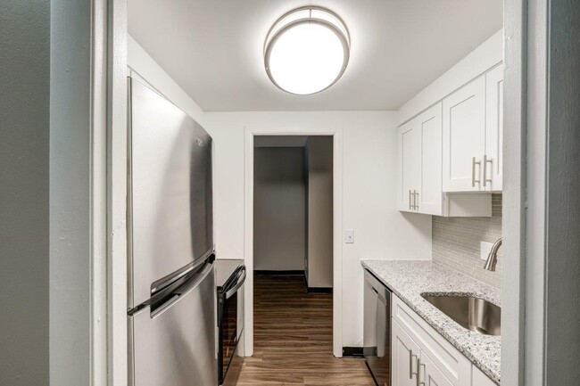 Park Guilderland Apartment Homes in Guilderland Center, NY - Foto de edificio - Building Photo
