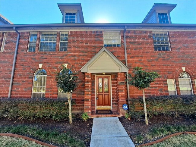 property at 1365 El Camino Village Dr