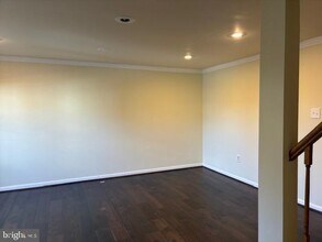 14719 Chisholm Landing Way in North Potomac, MD - Building Photo - Building Photo