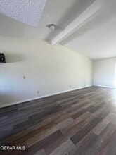 864 Barandal Dr in El Paso, TX - Building Photo - Building Photo