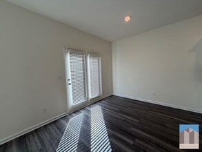 3520 Condor Ct SW in Atlanta, GA - Foto de edificio - Building Photo