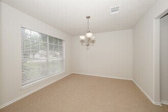 5119 Moss Garden Ln in Katy, TX - Foto de edificio - Building Photo