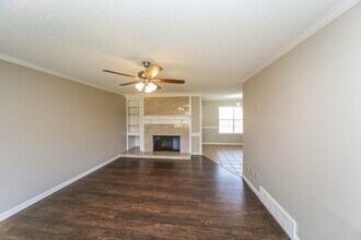 5180 Plum Tree Dr in Southaven, MS - Building Photo - Building Photo