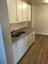 200 London Rd in Sarnia, ON - Building Photo