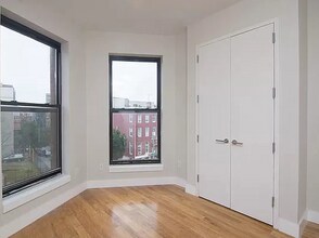 474 Lafayette Ave in Brooklyn, NY - Building Photo - Building Photo