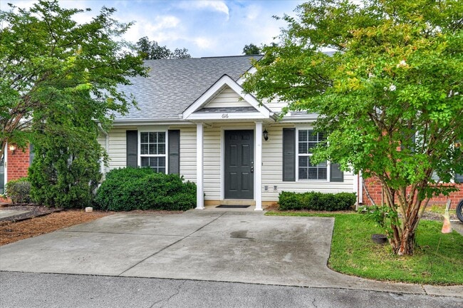 616 Brook Trail in Evans, GA - Building Photo - Building Photo
