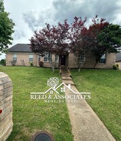 3062 Valley Green Ln in Lakeland, TN - Building Photo