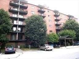 1321 Worcester Rd, Unit 507 in Framingham, MA - Building Photo