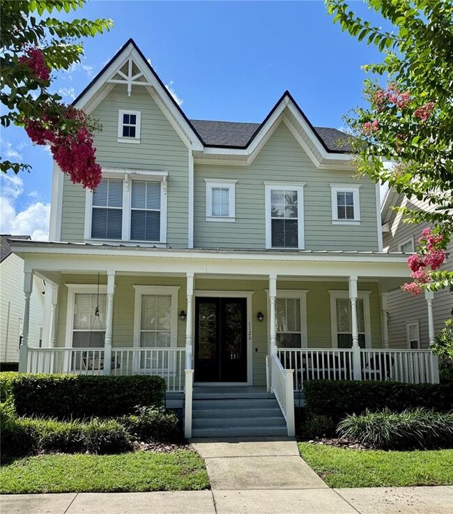 property at 1126 Rush St