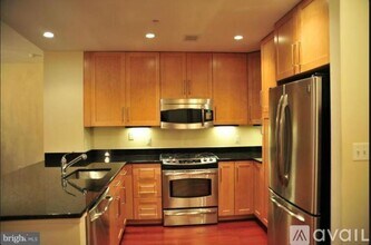 8220 Crestwood Heights Dr, Unit 1619 in McLean, VA - Building Photo - Building Photo