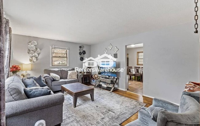 5844 Washburn Ave S in Minneapolis, MN - Building Photo - Building Photo