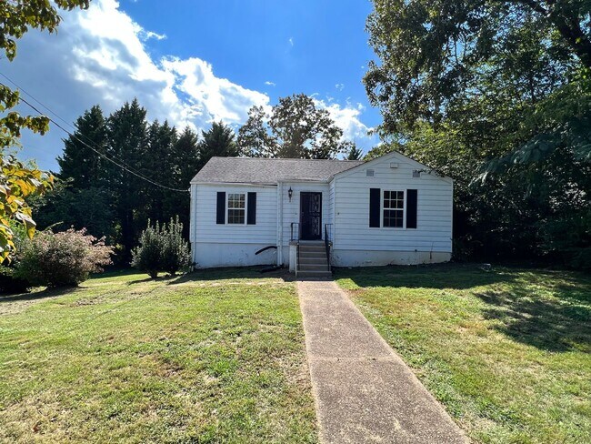 3722 Sullivan Ave in Chattanooga, TN - Building Photo - Building Photo