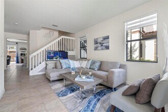 8990 NW 183rd St in Hialeah, FL - Building Photo - Building Photo