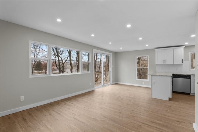 8 Teatown Ct in Carmel, NY - Building Photo - Building Photo