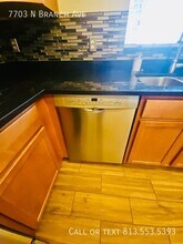 7703 N Branch Ave in Tampa, FL - Building Photo - Building Photo