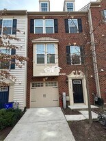 7414 Wild Honey Way in Elkridge, MD - Building Photo