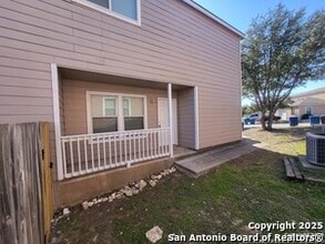 8020 Maverick Climb in San Antonio, TX - Building Photo - Building Photo